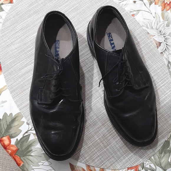 Bates Men's Black Leather Non-Marking Uniform Dress Shoes 11 - Picture 6 of 8